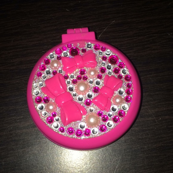 KAWAII BUNDLE💞 - Picture 5 of 7